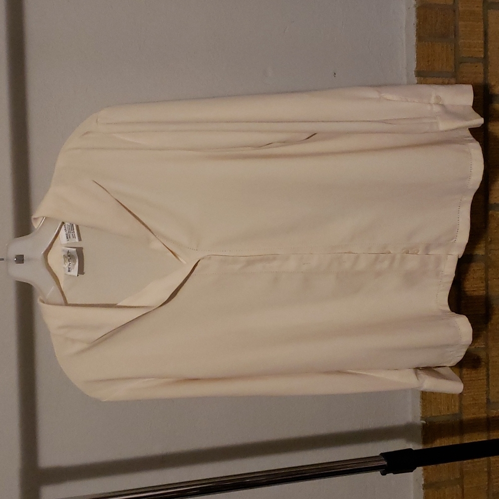 Womens JR Bentley top